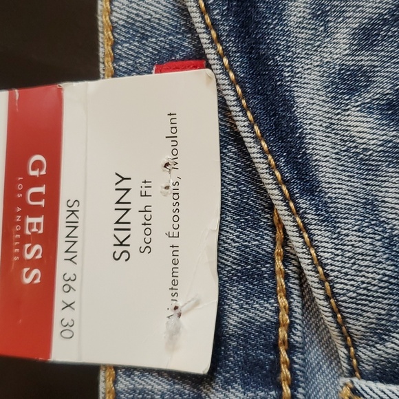 BNWT Guess Los Angeles Scotch Fit Skinny men's 36w x 30L Light Wash - Picture 3 of 11
